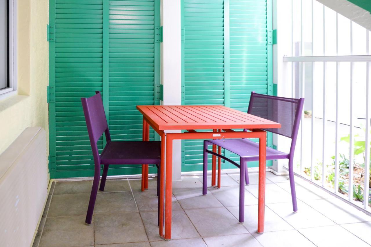 Almond Tree Inn - Adults Only Cayo Hueso Exterior foto